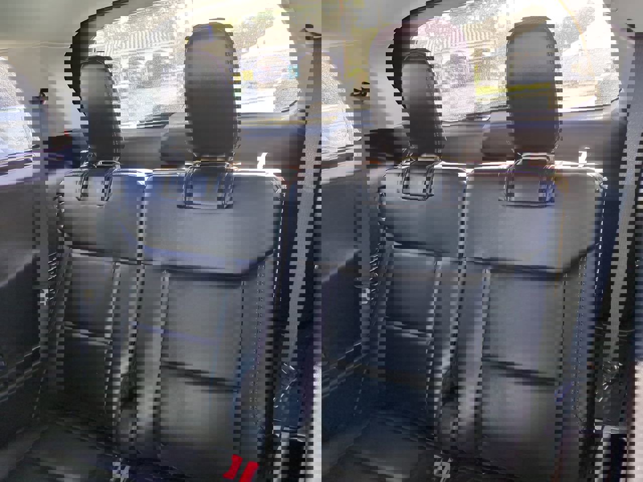 Certified 2022 Ford Explorer XLT w/ Equipment Group 202A image 13