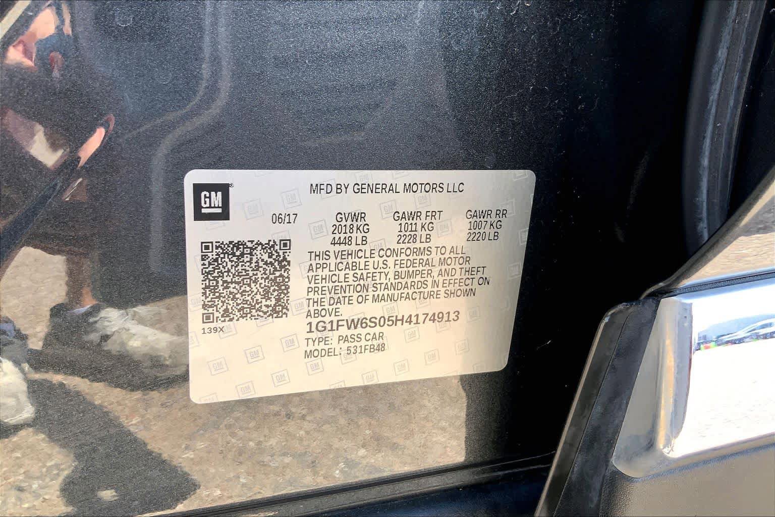 Used 2017 Chevrolet Bolt LT FWD image 34