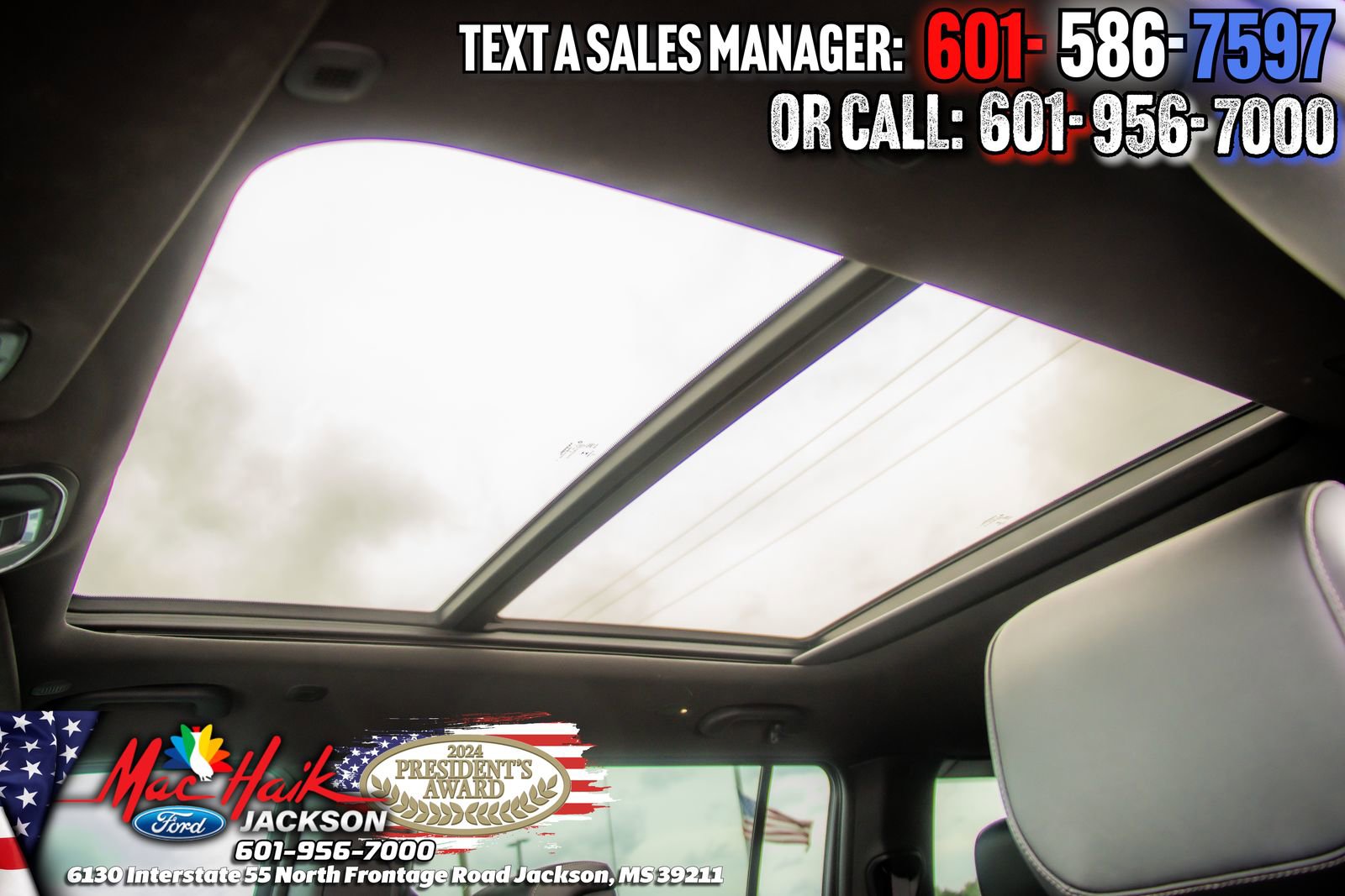 Used 2023 Jeep Wagoneer Series II AWD/4WD image 10