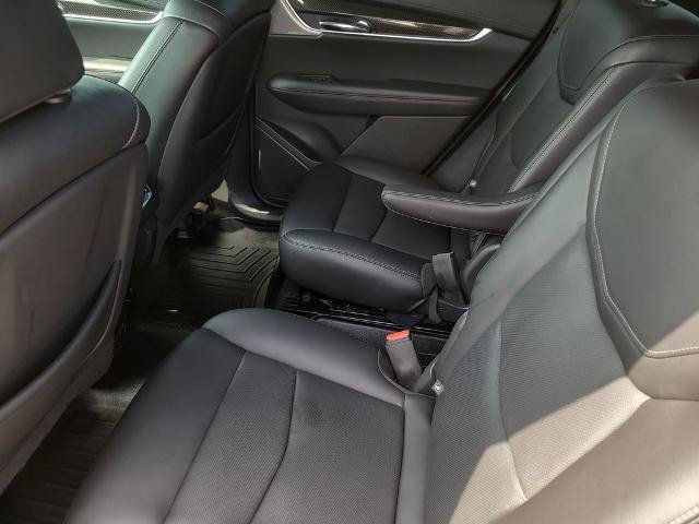 Used 2021 Cadillac XT6 Sport w/ LPO, ONYX Package AWD/4WD image 18