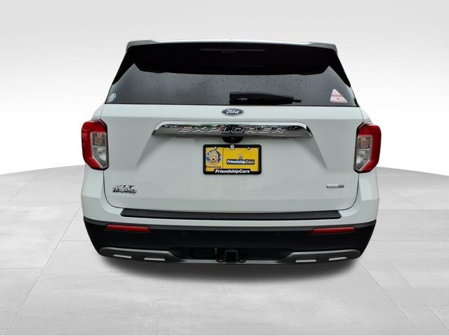 Certified 2020 Ford Explorer XLT w/ Equipment Group 202A AWD/4WD image 10