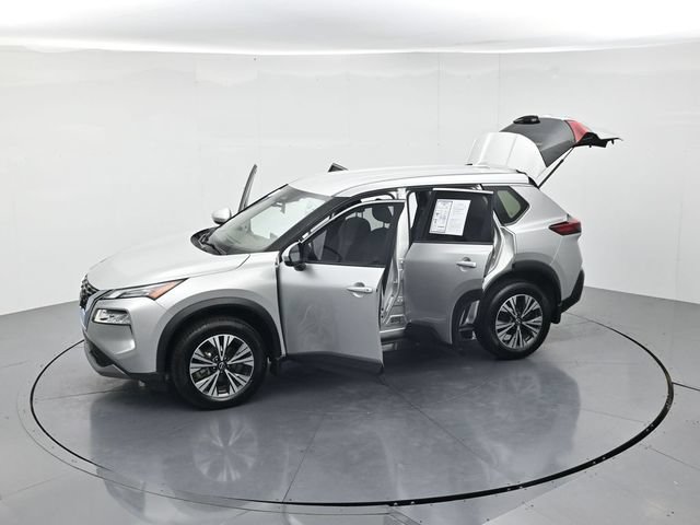 Used 2023 Nissan Rogue SV AWD/4WD image 48