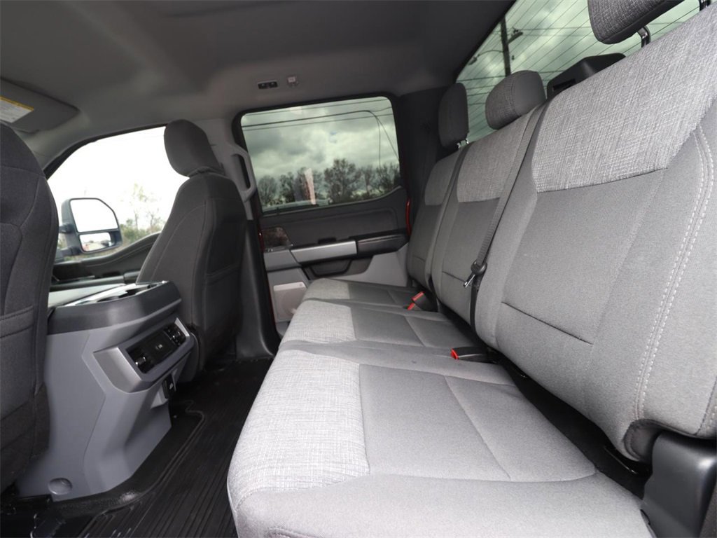 Certified 2025 Ford F250 XLT w/ Black Appearance Package image 12