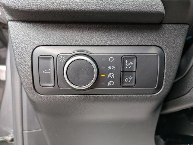 Certified 2023 Ford Escape Active AWD/4WD image 16