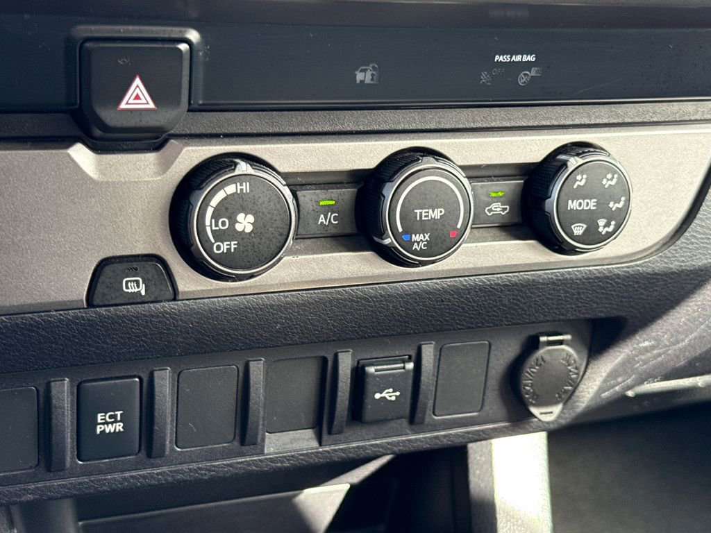 Used 2021 Toyota Tacoma SR5 image 21