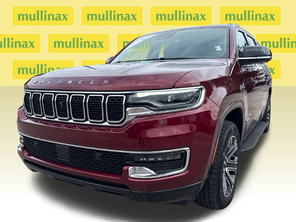 Used 2023 Jeep Wagoneer 2WD w/ Premium Group I image 11
