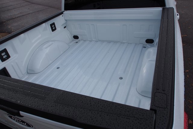 Certified 2025 Ford F150 Lightning Flash image 9