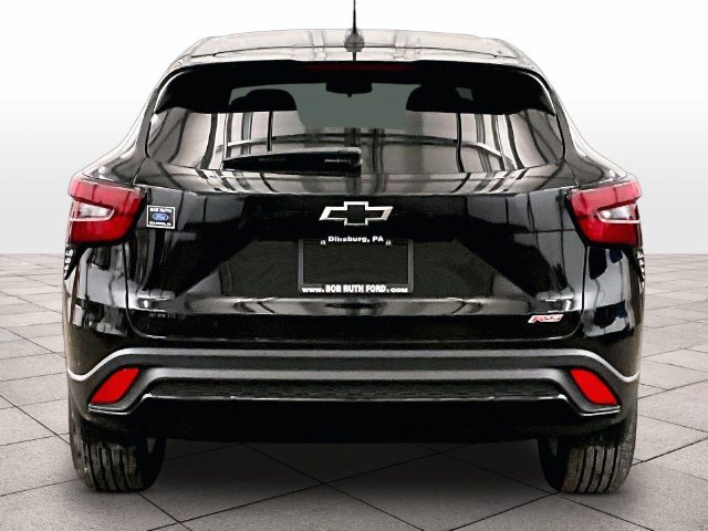 Used 2024 Chevrolet Trax RS w/ Driver Confidence Package FWD image 4