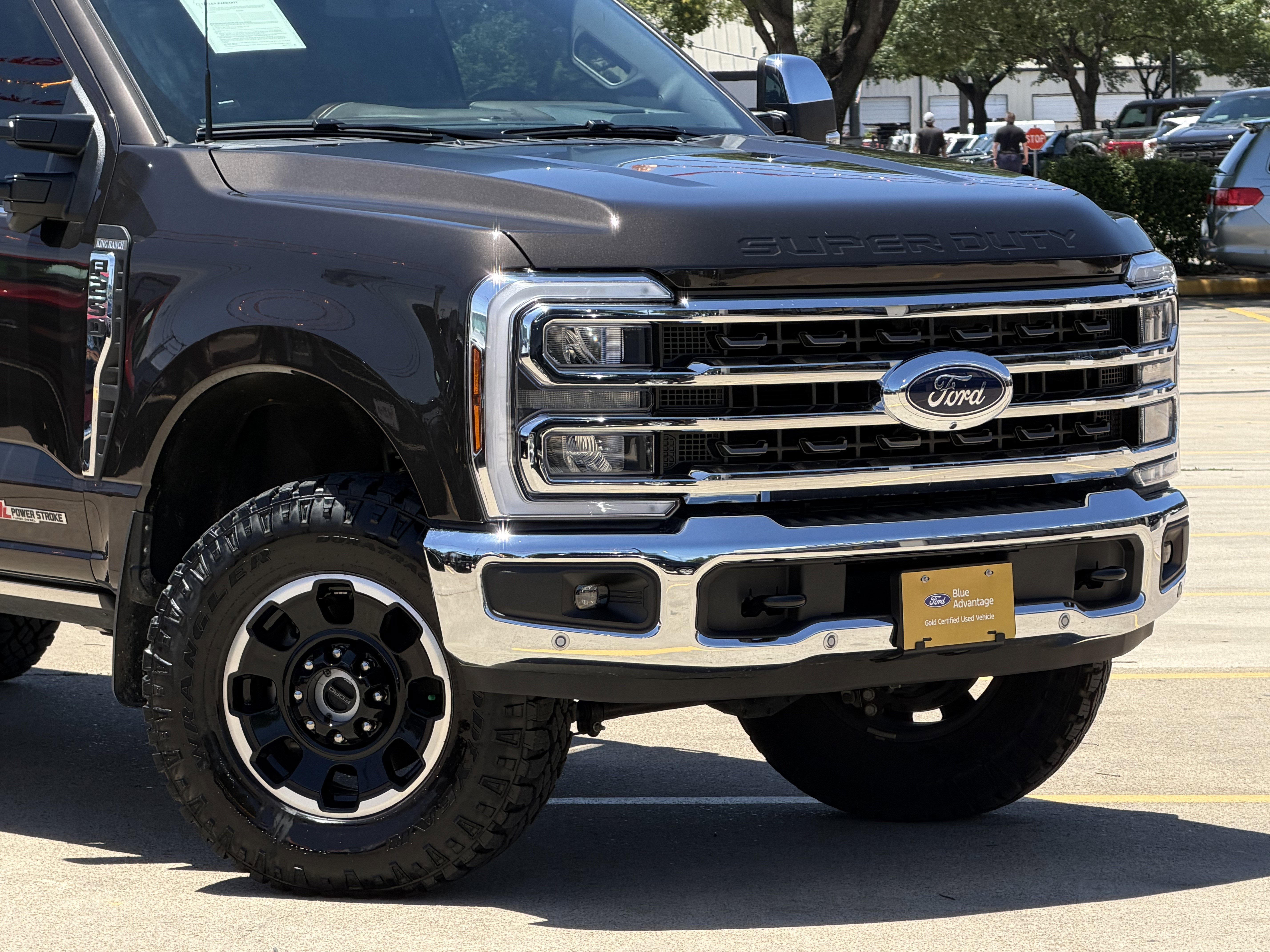 Certified 2025 Ford F250 King Ranch w/ Tremor Off-Road Package AWD/4WD image 2