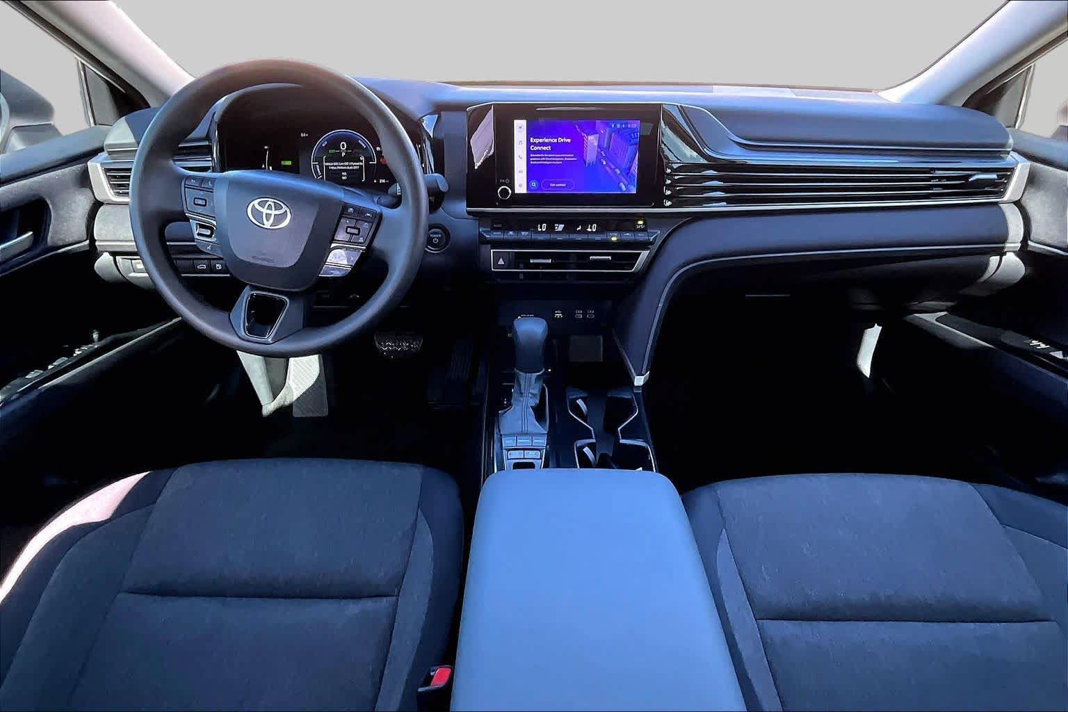 Used 2025 Toyota Camry LE FWD image 16