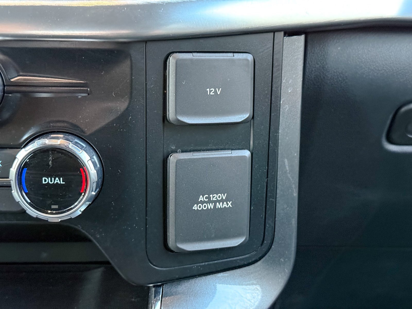 Certified 2023 Ford F150 Lariat w/ Equipment Group 502A High image 29