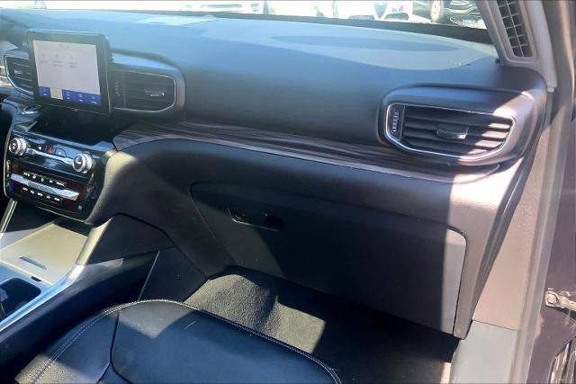 Certified 2021 Ford Explorer Limited w/ Hybrid Equipment Group 310A AWD/4WD image 19