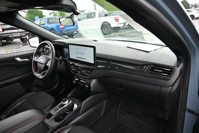Certified 2023 Ford Escape ST-Line w/ Tech Pack #1 FWD image 24