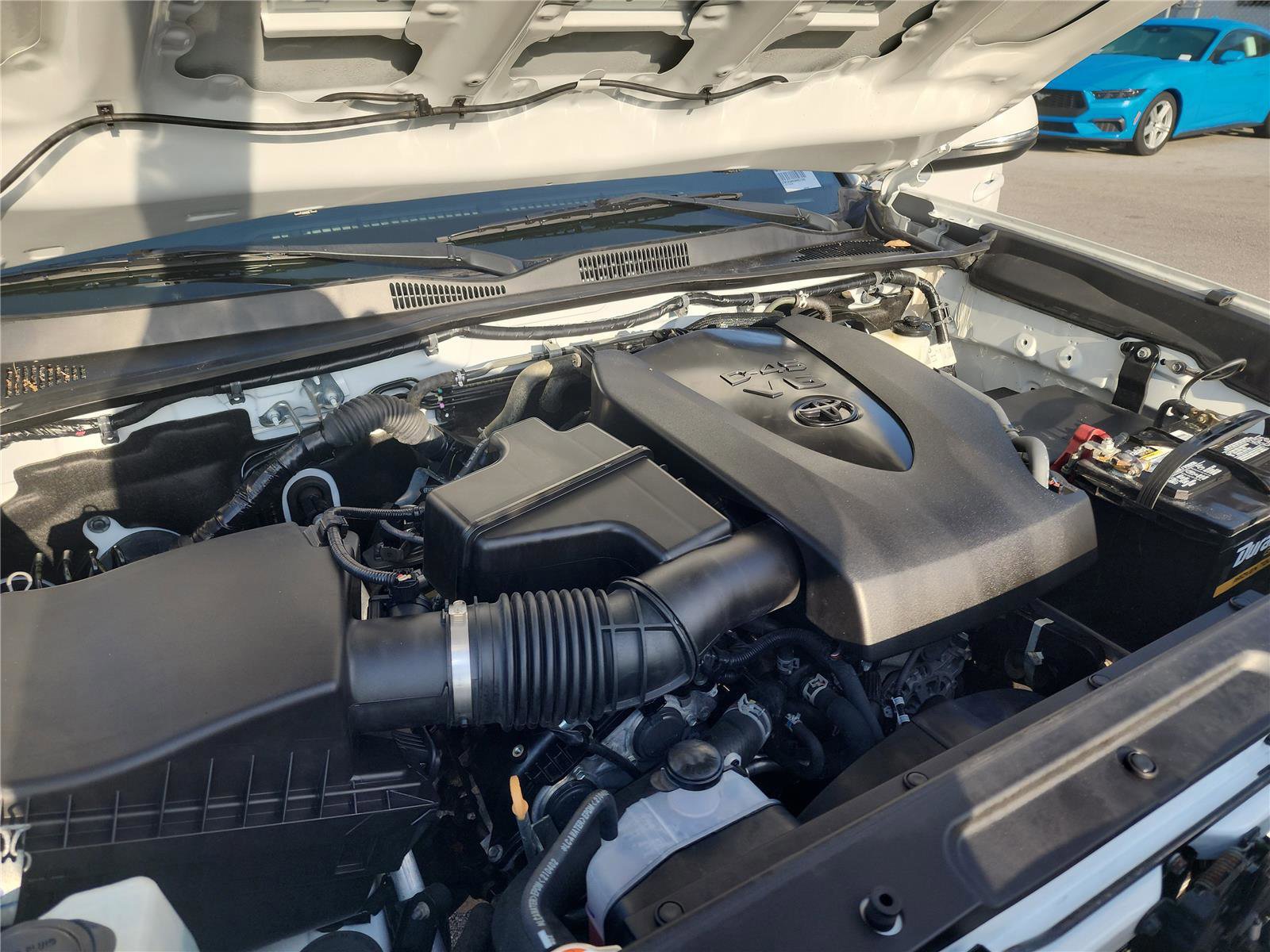 Used 2022 Toyota Tacoma TRD Sport w/ TRD Premium Sport Package image 13