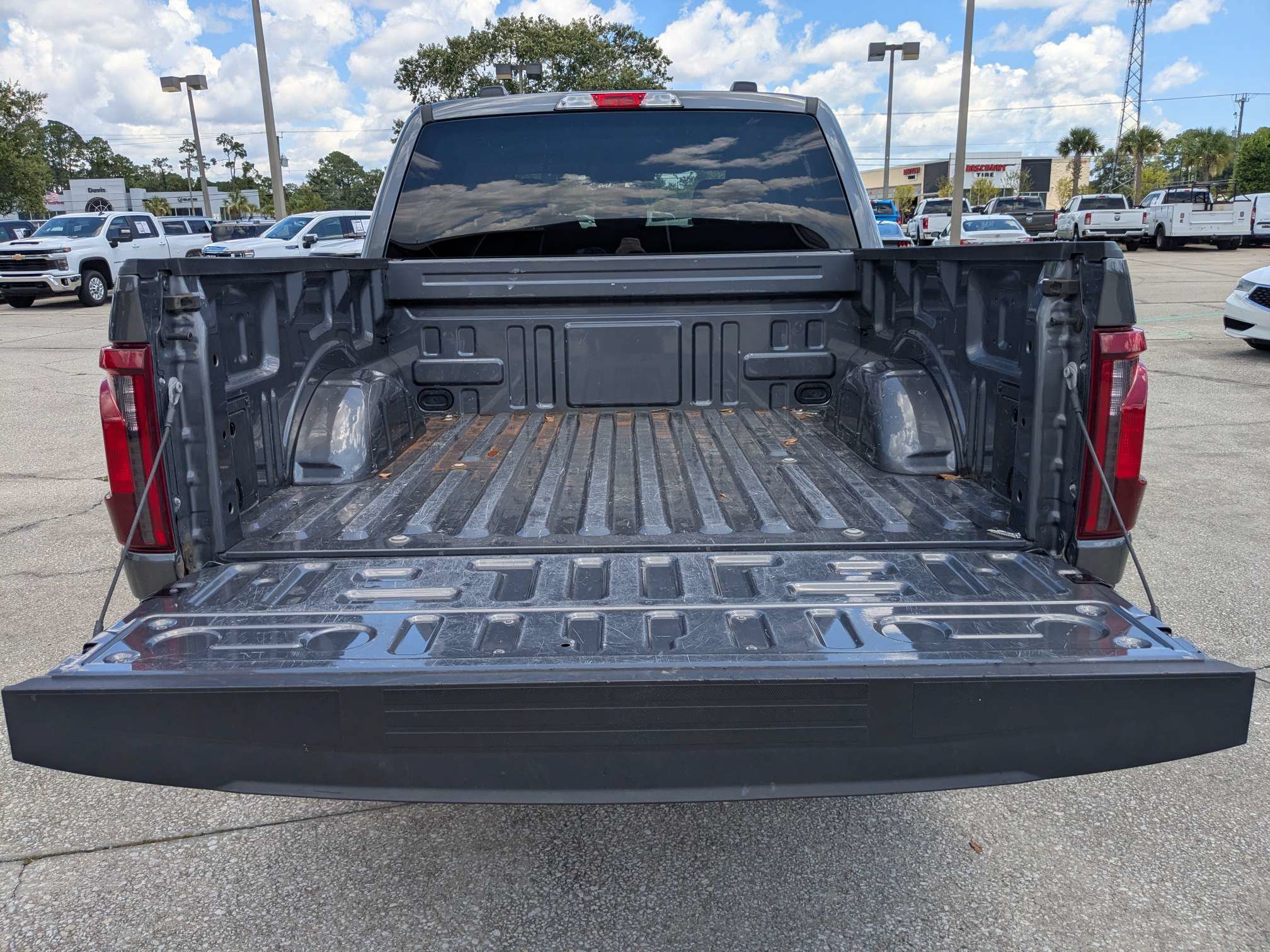 Certified 2025 Ford F150 XLT w/ Equipment Group 301A Standard AWD/4WD image 13