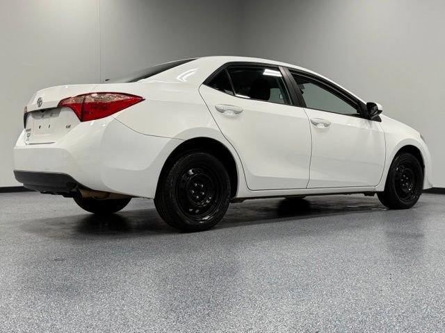 Used 2019 Toyota Corolla LE FWD image 13