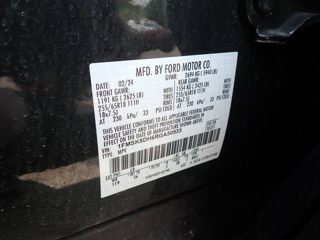 Certified 2024 Ford Explorer XLT w/ Equipment Group 202A AWD/4WD image 23