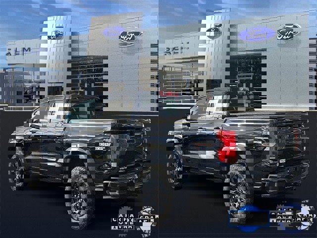 Used 2024 Chevrolet Colorado Trail Boss w/ Advanced Trailering Package image 4