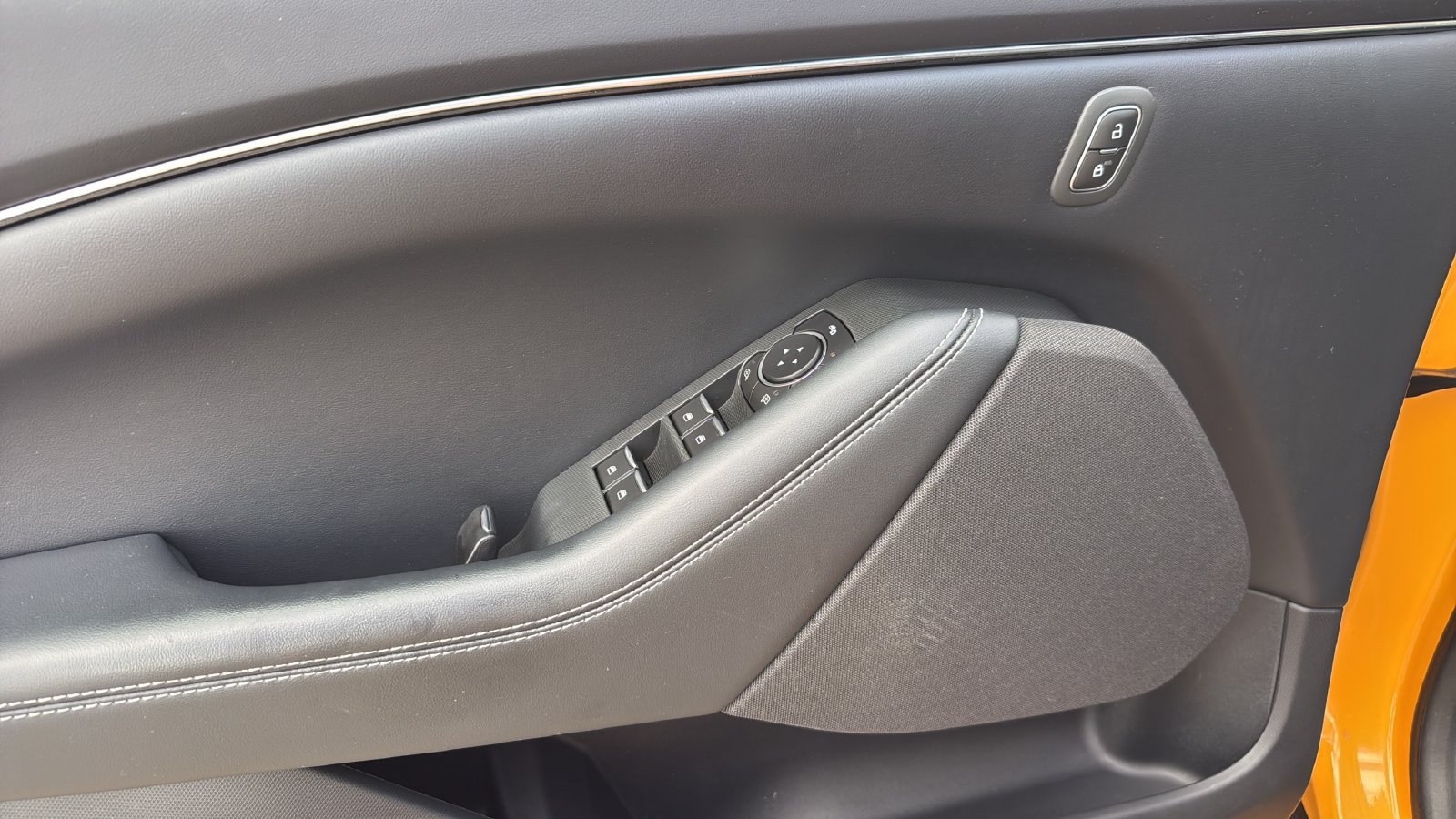 Certified 2022 Ford Mustang Mach-E Select RWD image 8