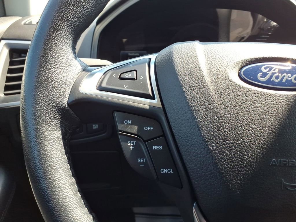 Certified 2023 Ford Edge SEL w/ Convenience Package AWD/4WD image 16