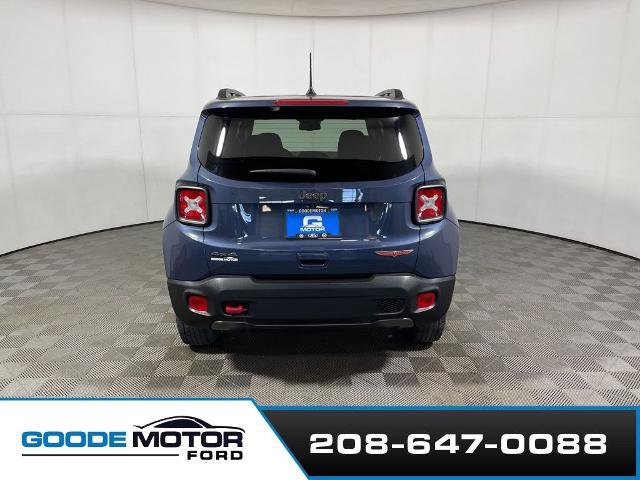 Used 2022 Jeep Renegade Trailhawk AWD/4WD image 6