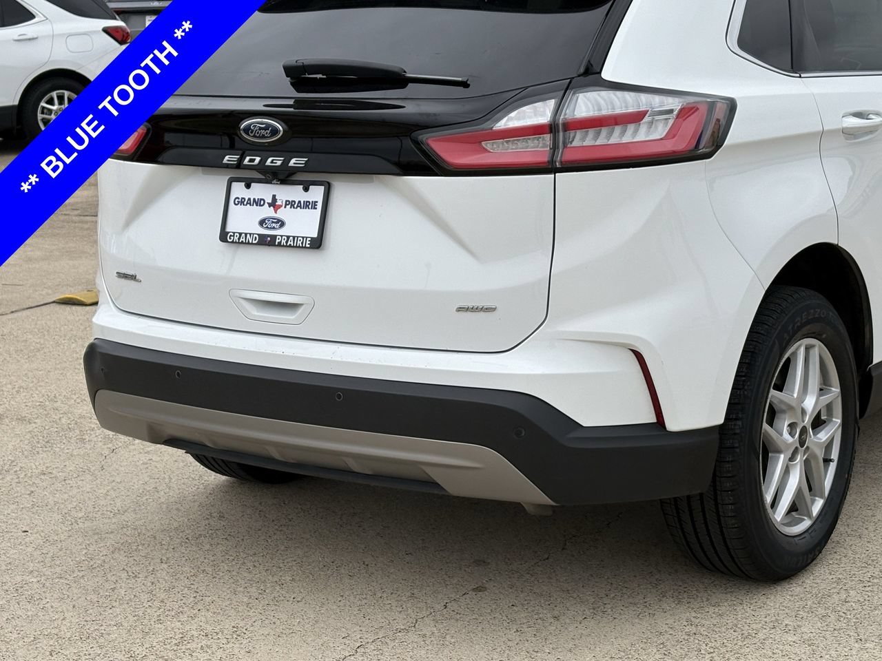 Certified 2023 Ford Edge SEL w/ Convenience Package AWD/4WD image 9