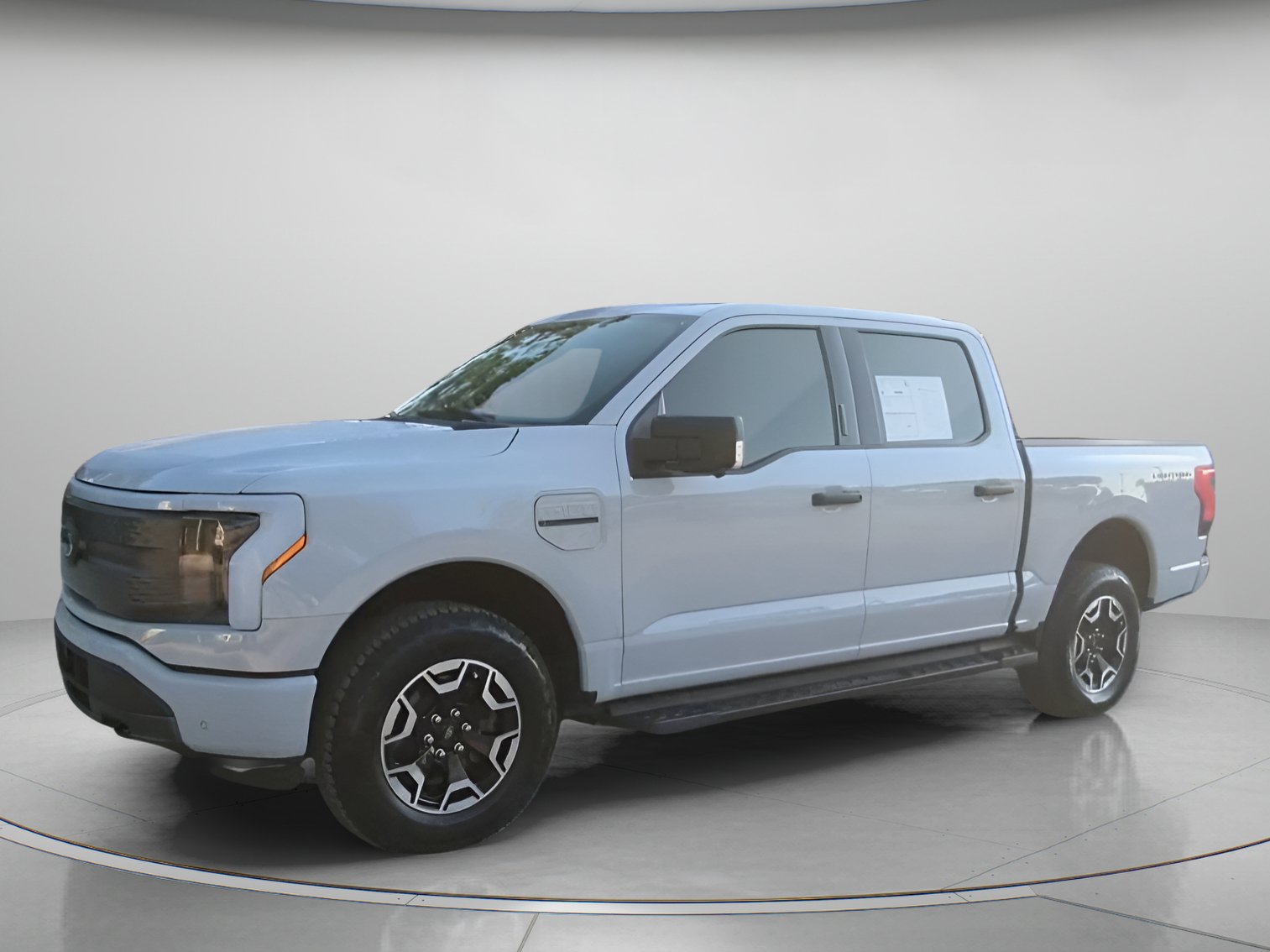 Certified 2023 Ford F150 Lightning XLT AWD/4WD image 13