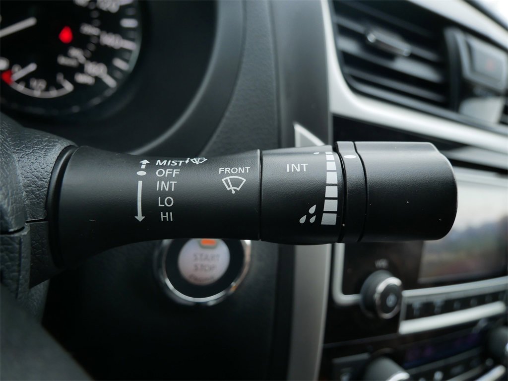 Used 2018 Nissan Altima 2.5 SV image 24