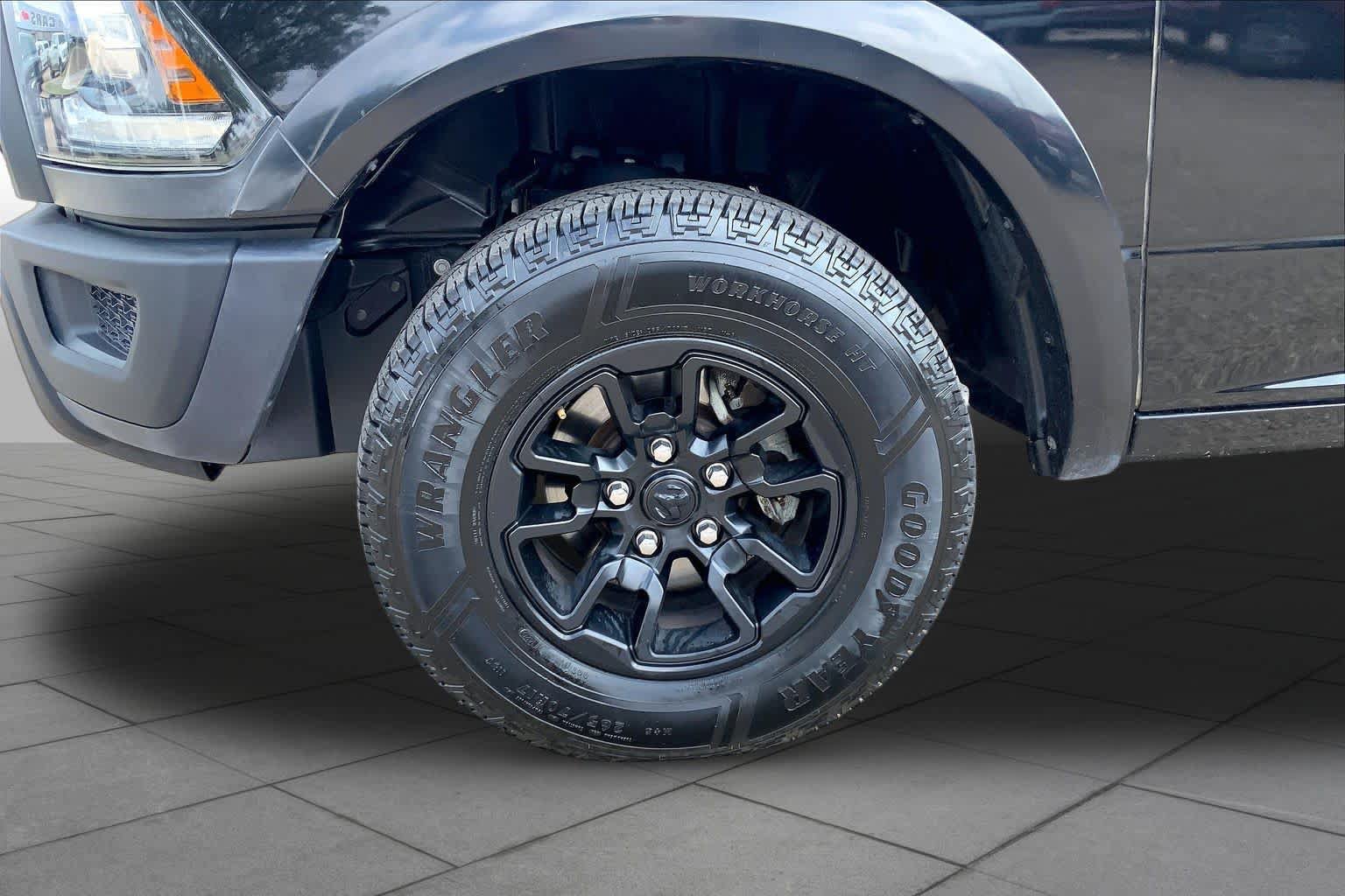 Used 2022 RAM 1500 Warlock w/ Electronics Group AWD/4WD image 10