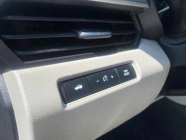 Used 2025 Nissan Altima 2.5 SV FWD image 17