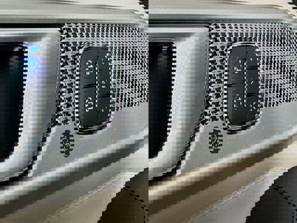 Certified 2020 Ford Explorer Limited w/ Class III Trailer Tow Package image 31