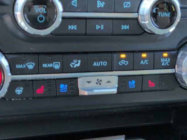 Certified 2023 Ford F250 Lariat w/ Chrome Package AWD/4WD image 30