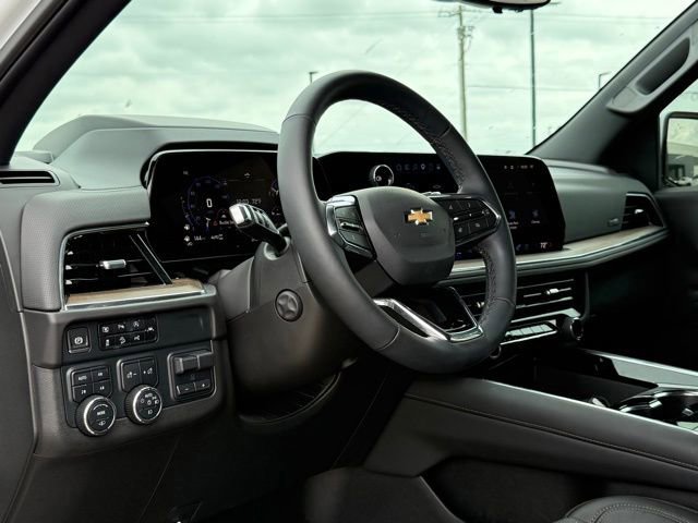 Used 2025 Chevrolet Tahoe High Country image 22