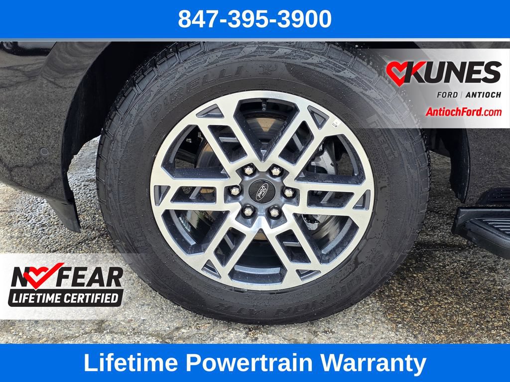 Certified 2025 Ford Expedition Active AWD/4WD image 12