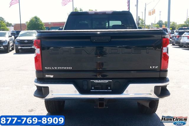 Used 2020 Chevrolet Silverado 2500 LTZ w/ LTZ Plus Package AWD/4WD image 6