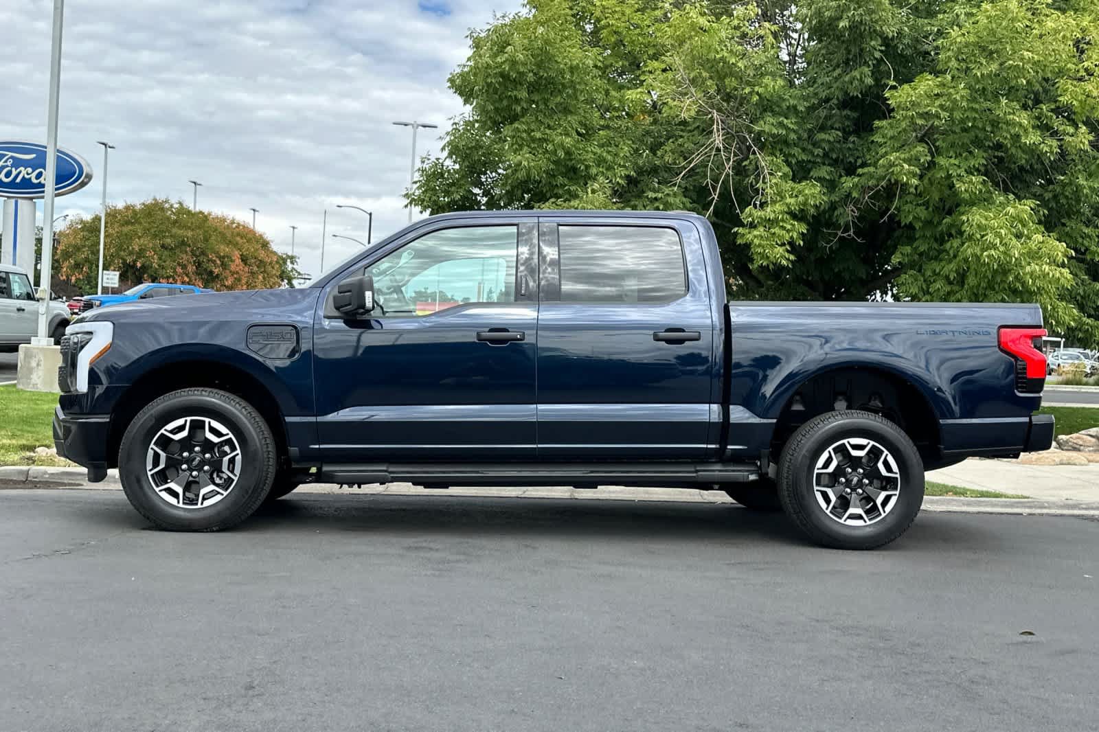 Certified 2023 Ford F150 Lightning XLT w/ Max Trailer Tow Package AWD/4WD image 5