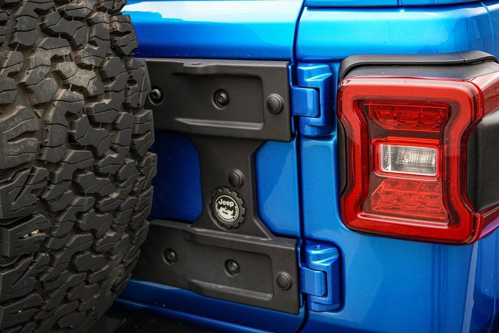 Used 2023 Jeep Wrangler Rubicon 392 w/ Xtreme Recon 35" Tire Package image 20