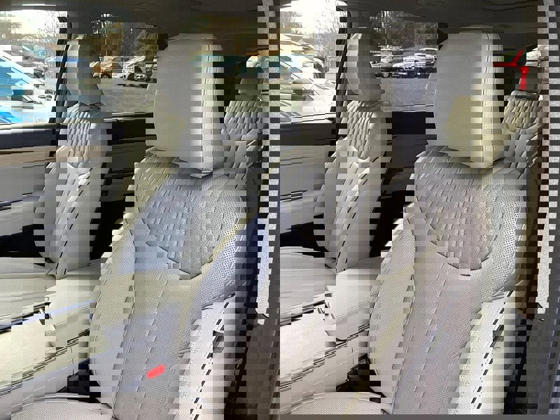 Used 2024 Hyundai Palisade Limited image 20