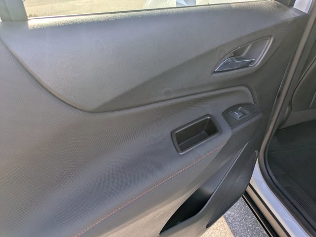 Used 2024 Chevrolet Equinox RS image 25