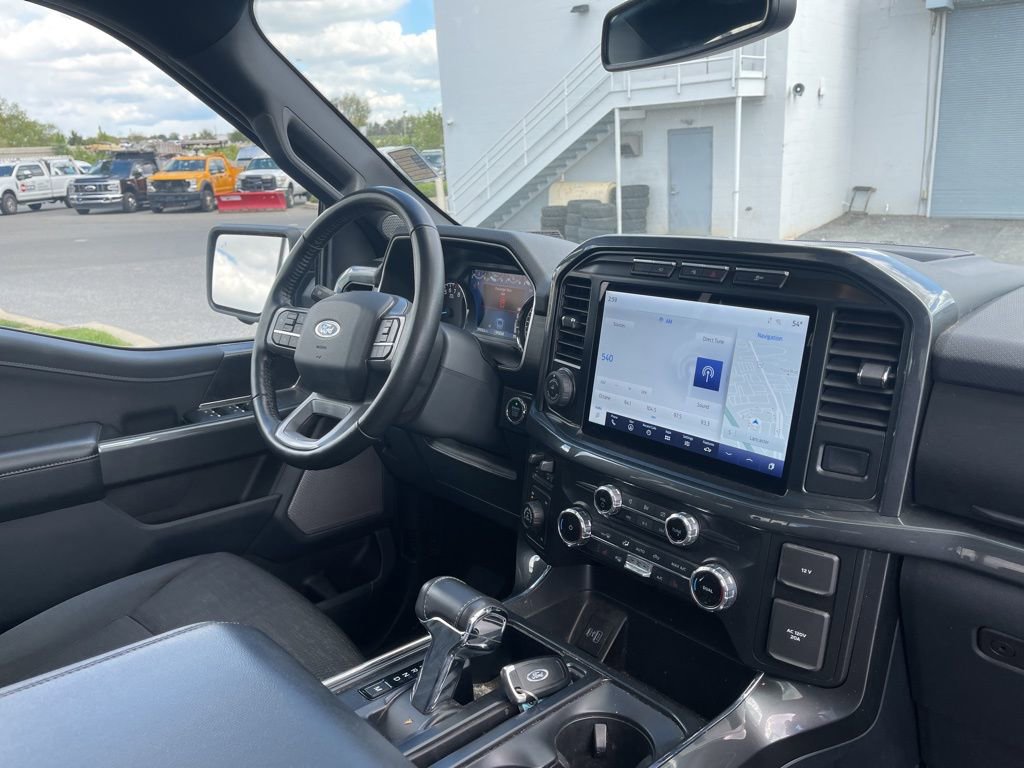 Certified 2022 Ford F150 XLT w/ Equipment Group 302A High image 19