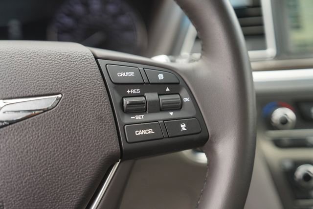 Used 2017 Genesis G80 3.8 RWD image 23