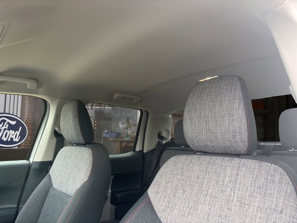 Certified 2023 Ford Maverick XLT FWD image 16