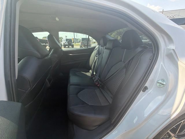 Used 2022 Toyota Camry SE FWD image 15