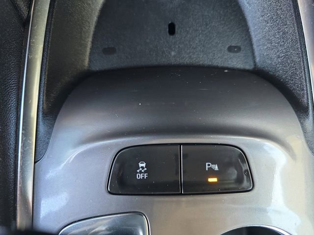 Used 2024 Chevrolet Malibu LT image 30