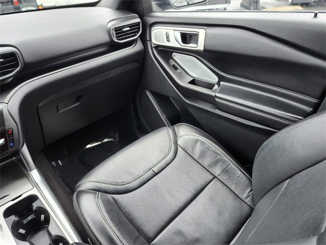 Certified 2020 Ford Explorer ST w/ ST Street Pack image 15