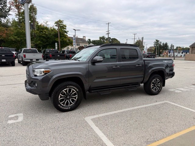 Used 2020 Toyota Tacoma 4x4 Double Cab image 6