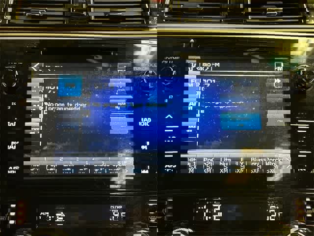 Used 2018 Subaru Outback 2.5i Limited image 12