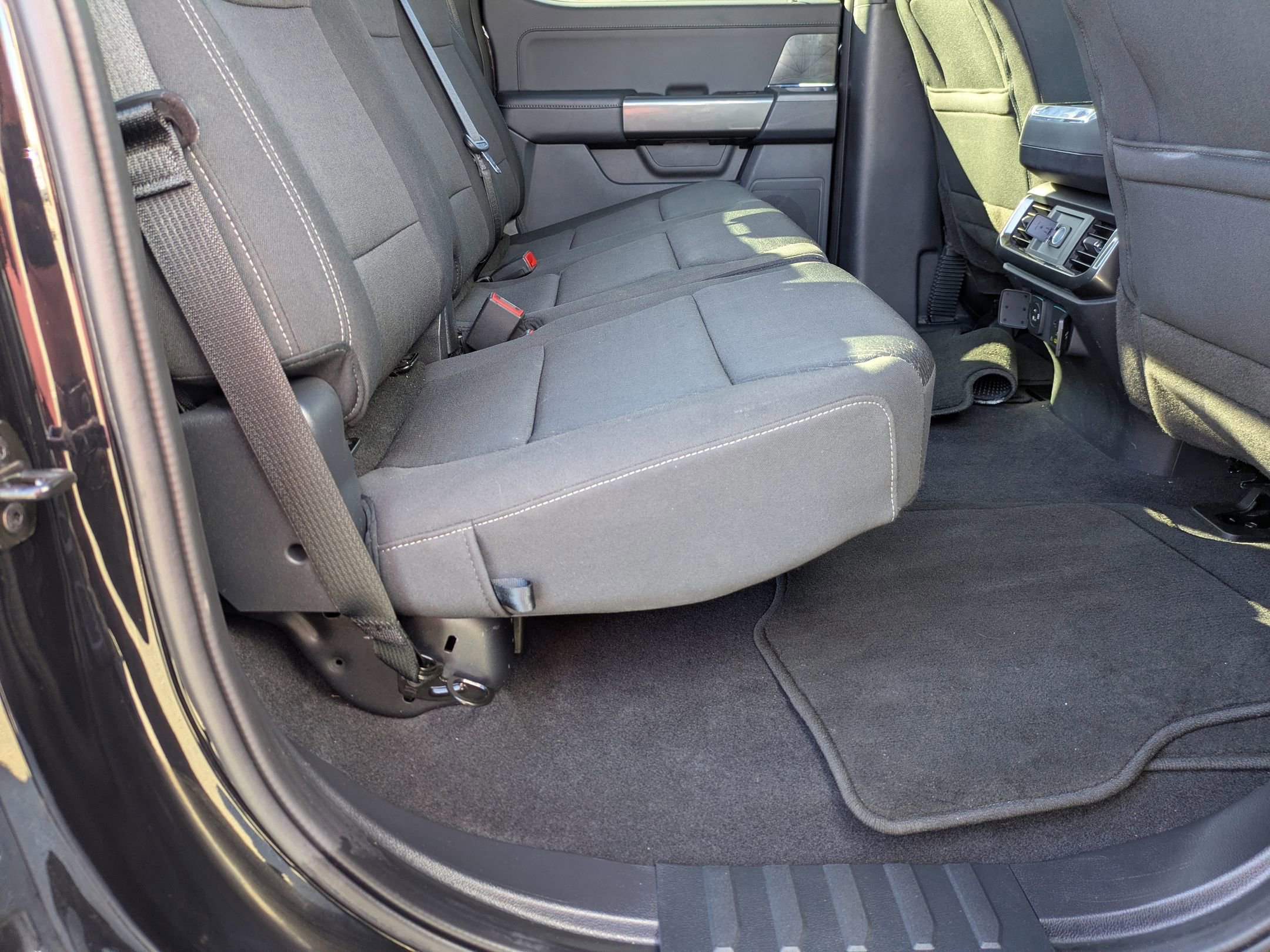 Certified 2023 Ford F150 XLT w/ Equipment Group 302A High image 34