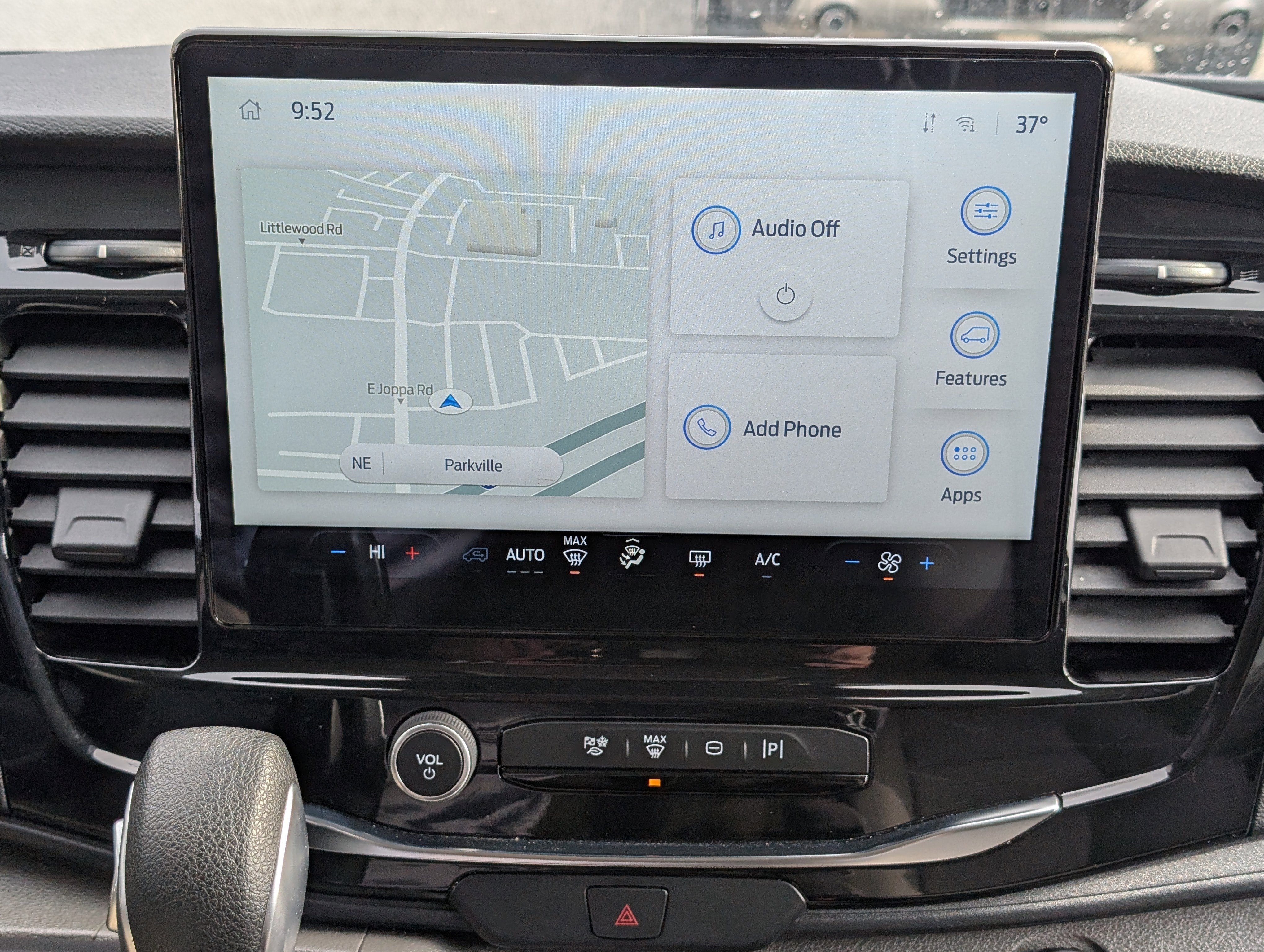 Certified 2023 Ford Transit 350 XLT image 21