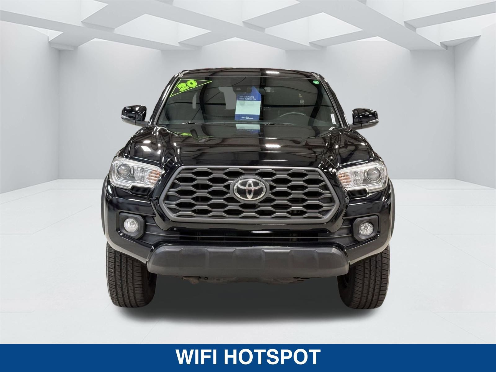 Used 2020 Toyota Tacoma TRD Off-Road image 8